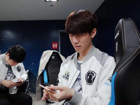 LCK各队大名单公布 ：DK中野续约 Faker仍坐镇T1中路