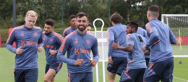 里程碑：FoFo达成LPL 400出场成就