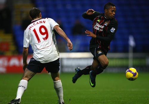 Team WE 官方公告：上单选手 Wayward 已断开连接并恢复自由球员状态