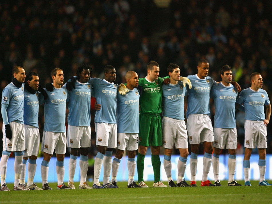 LNG Esports 阵容由 Hanyi 揭晓： ZIKA , Tian , Scout , Peyz , Hang 在午夜签约