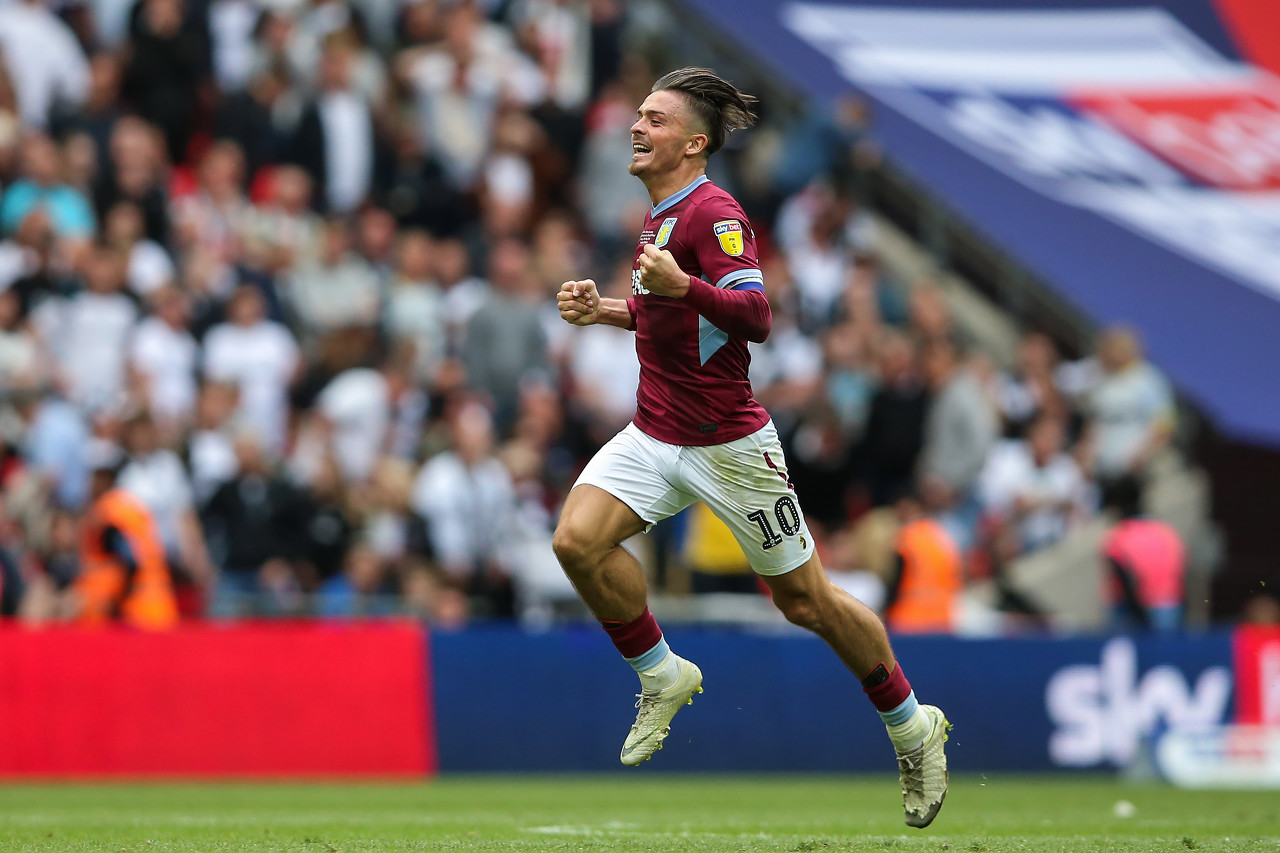 2022LCK夏季总决赛，GEN比分3-0横扫T1夺冠，管泽元狂喜！